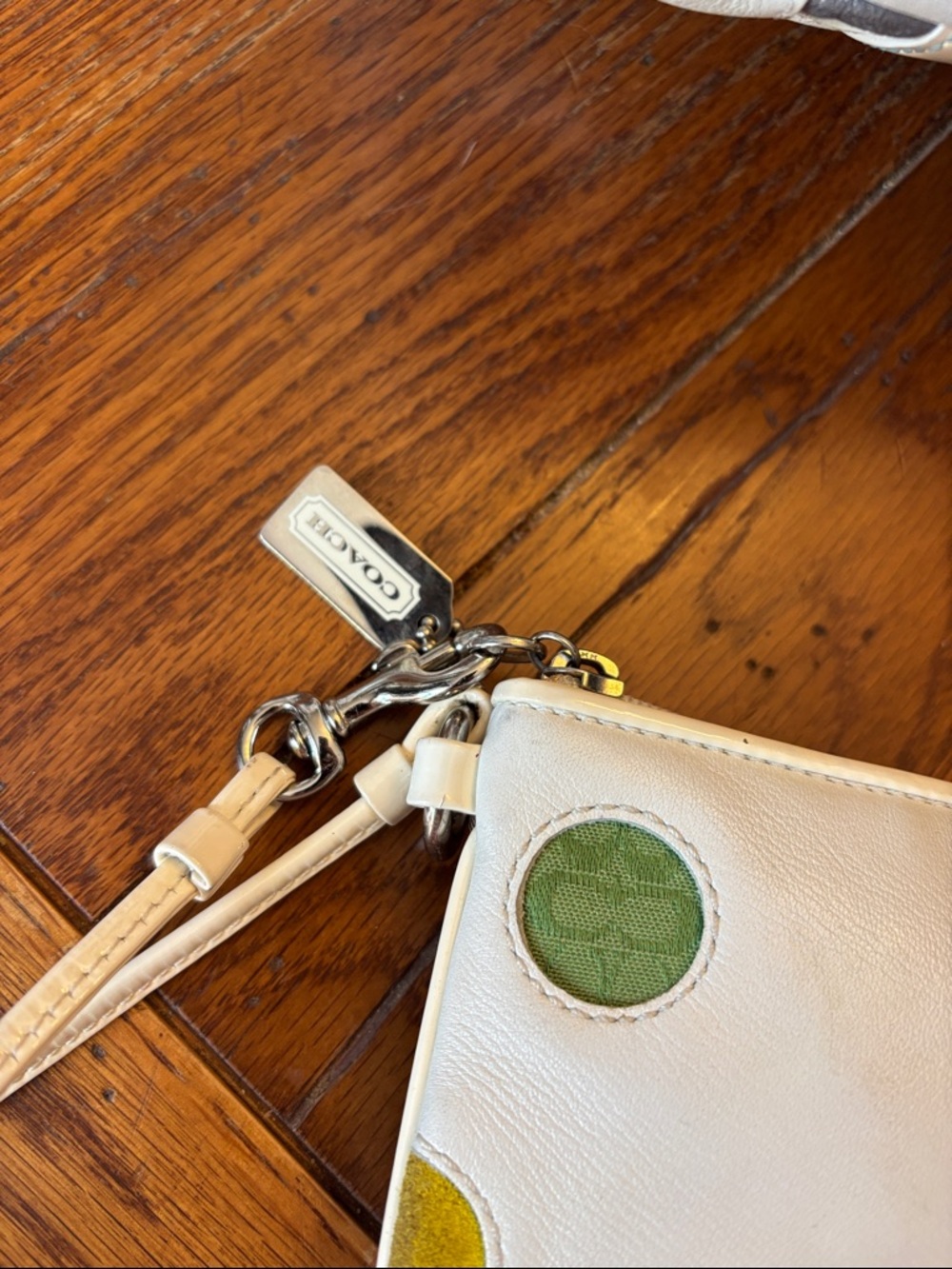 RARE Coach Limited Edition Polka Dot Gallery Tote & Matching Wristlet Set – Y2K - Picture 9 of 12